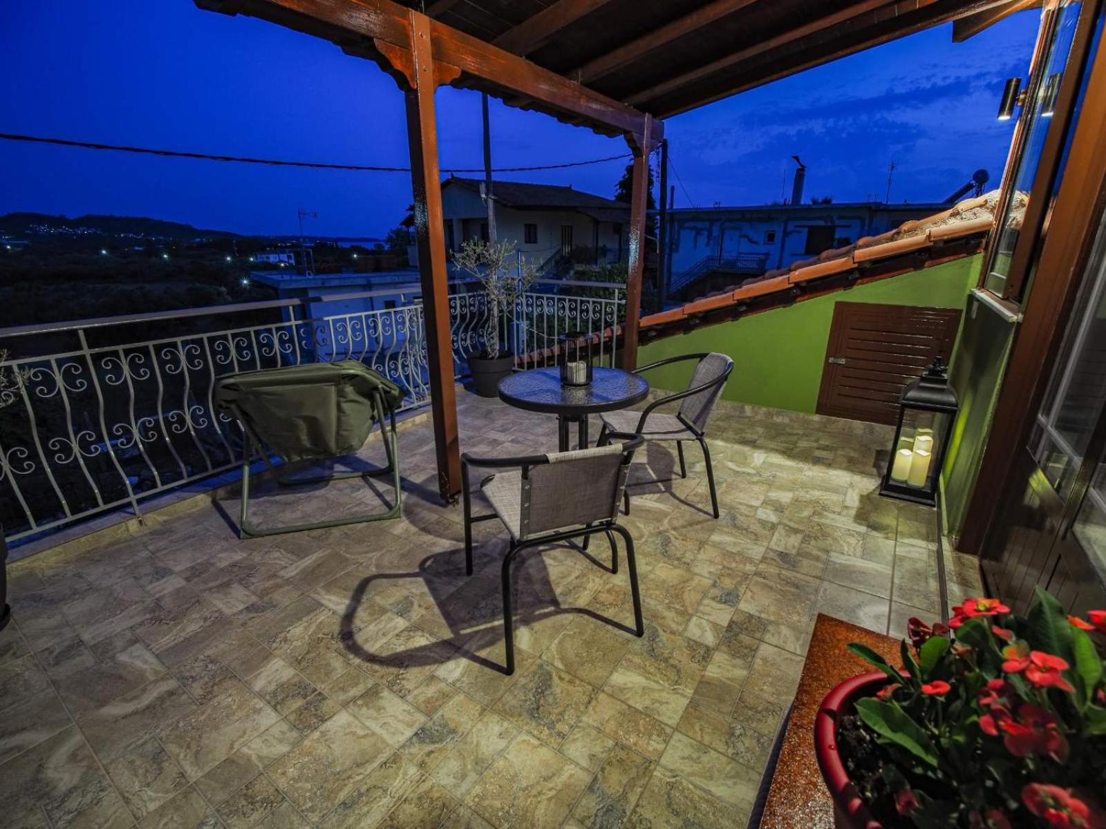 Ferienwohnung Taki'S Attic Agios Ilias  Exterior foto